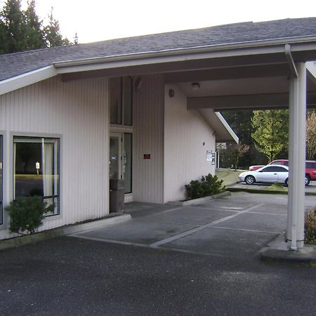 Edgewick Inn Норт Бенд Екстериор снимка